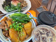 -CowCow其其·牛杂咖啡公司(六运店)