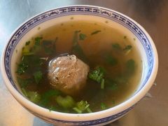 -潮界(LU·ONE凯德晶萃广场店)