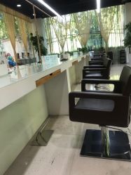 -CARR SALON