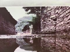 -高荡千年布依古寨旅游景区