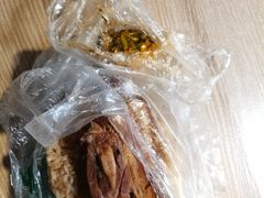 -梁阿婆廿年老牌扣肉糯米饭