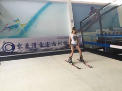 -零度滑雪室内训练中心(莘庄店)