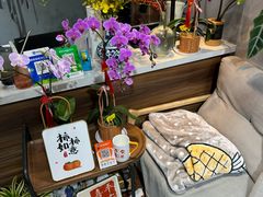 -何兮花店·气球派对鲜花店(马桥银春路万科城店)