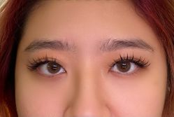 -花岐款式专研健康美甲沙龙