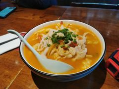 -红灯笼面食馆(世贸店)