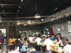 大堂-范贤光鸡公煲(平乐园总店)