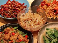 -十三式重庆江湖菜(金茂览秀城店)