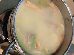 -避风塘(百联东郊店)