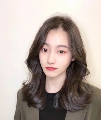 -川和潮人