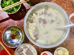 羊肉羊杂-野狗羊肉汤