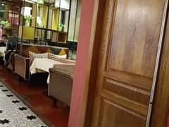 -意卡菲·欢乐聚会餐厅(华侨店)