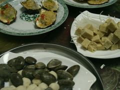 -黑龙江美食城(三角公园店)