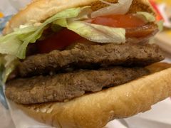 蔬菜荟萃双层牛肉堡-麦当劳(宝山大厦店)