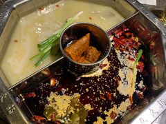 -佬土鹅肠火锅(解放路店)