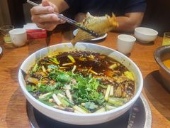 -郭婆婆疯子鸡·土货江湖菜馆