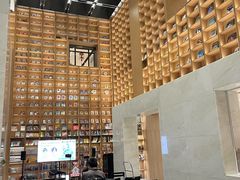 -上海书城(福州路店)