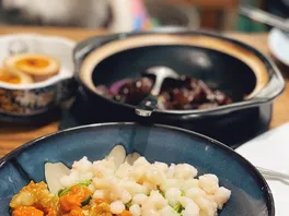 秃**面