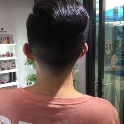 -FRIDAY星期五专业美发沙龙