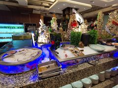 -梅园国际大酒店·自助餐厅(光明港店)