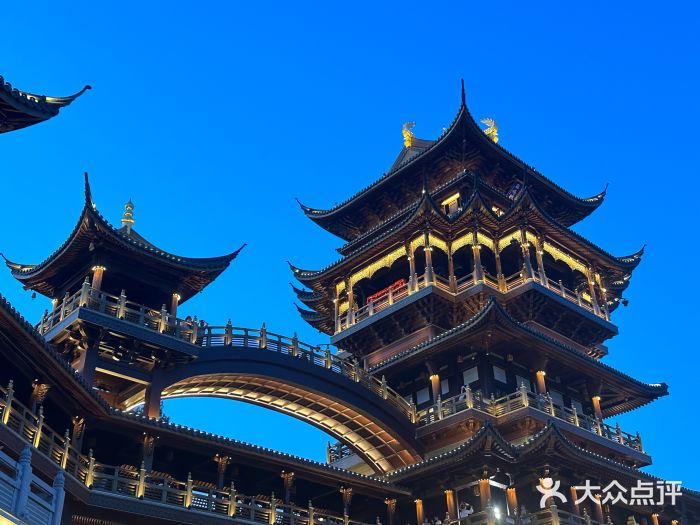 鸡鸣山公园图片