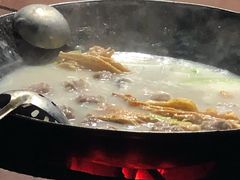 -鸿渡渔庄·特色鸭咀鱼