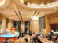 -怡聚轩全日制自助餐厅(大中华喜来登酒店)