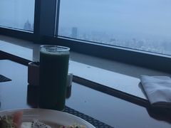 -上海龙之梦万丽酒店