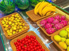 -来龍儿鲜切牛肉自助老火锅