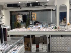 -潘多拉眼镜·蔡司依视路明月(潘家园店)