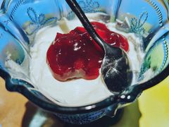 樱桃酸奶-HELLO MUSAE 拾光缪斯餐厅·纯正希腊风味(苏州中心店)