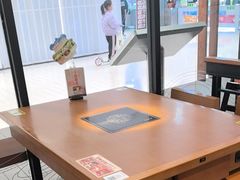 -呷哺呷哺(常营华联店)