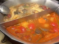 -湊湊火锅·茶憩(打浦桥日月光店)