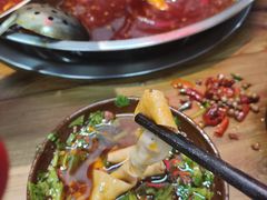 -老街·稳拈老火锅(海椒市店)