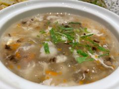 香菜黄鱼羹-蝶园·装修中(BFC外滩金融中心店)