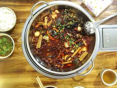 芋儿鸡-黑竹香鸡(营和巷店)