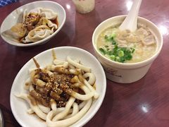 -皇城坝小吃(科华成都王府井购物中心店)