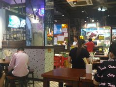 大堂-陈光记烧腊(长寿路店)