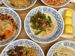 -李与白包子铺(桐梓林店)