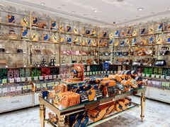 -VENCHI 闻绮(北京国贸商城店)