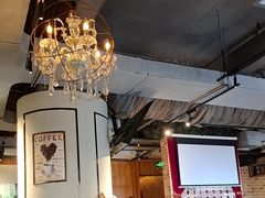 -卡普里披萨·牛扒·下午茶