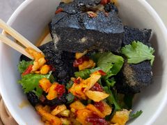 -黑色经典臭豆腐·湖南特产(坡子街店)