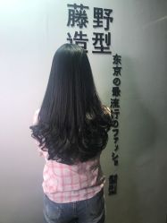 点击看大图 长发-藤野造型·专业烫染店