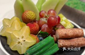 Appetizer Fruit Platter