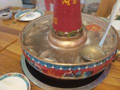 -毛辣果·贵州红酸汤牛肉火锅(西单店)