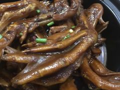-侬佳蒸菜馆(听潮店)