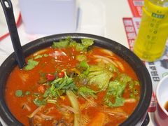 -沁麦源过桥米线(总店)