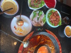 -三江两海老火锅(北京首店)