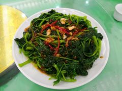 -巫记鸡饭店
