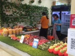 -窦店服务区-停车场