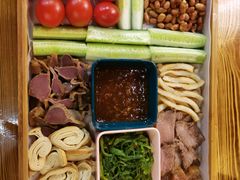 -酱肉小酒馆(梅陇店)